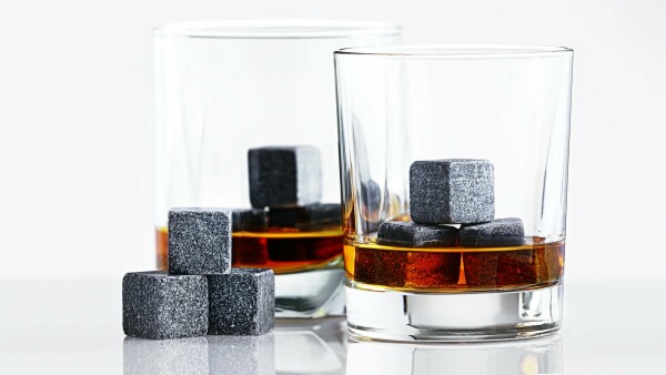 Whiskey Stones44